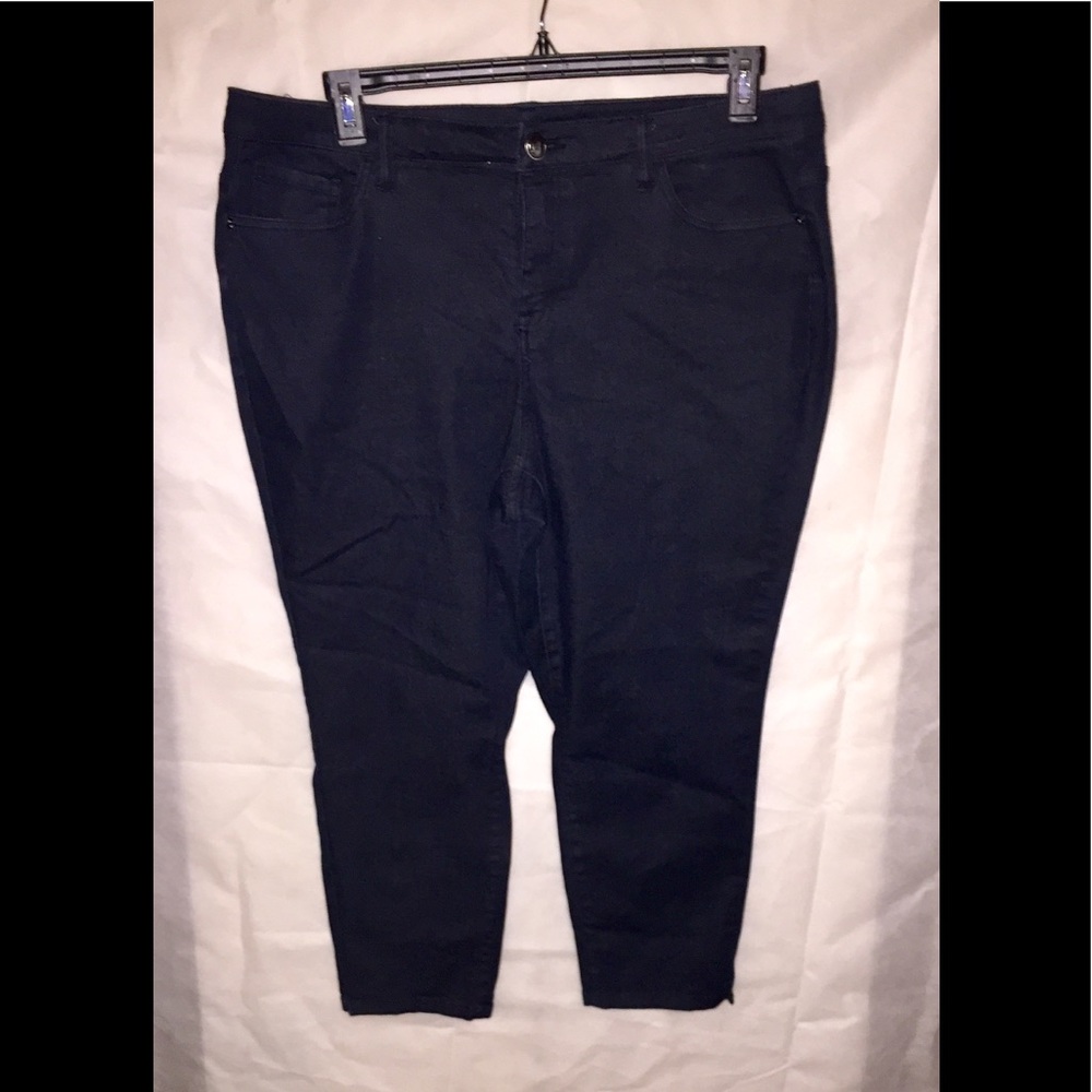 LANE BRYANT Dark Denim 20 Jean